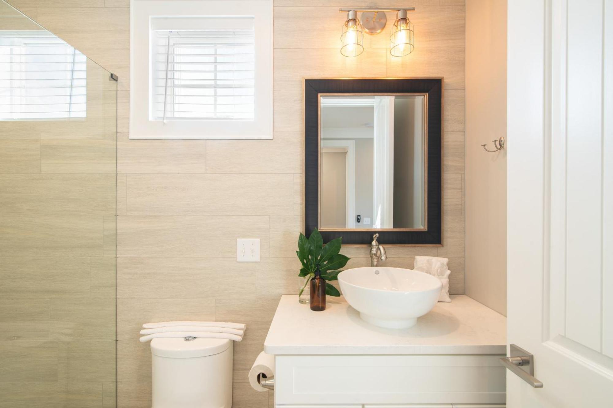 Edgewater By Avantstay Gorgeous Character Lakefront Home W Private Dock Ντέστιν Εξωτερικό φωτογραφία
