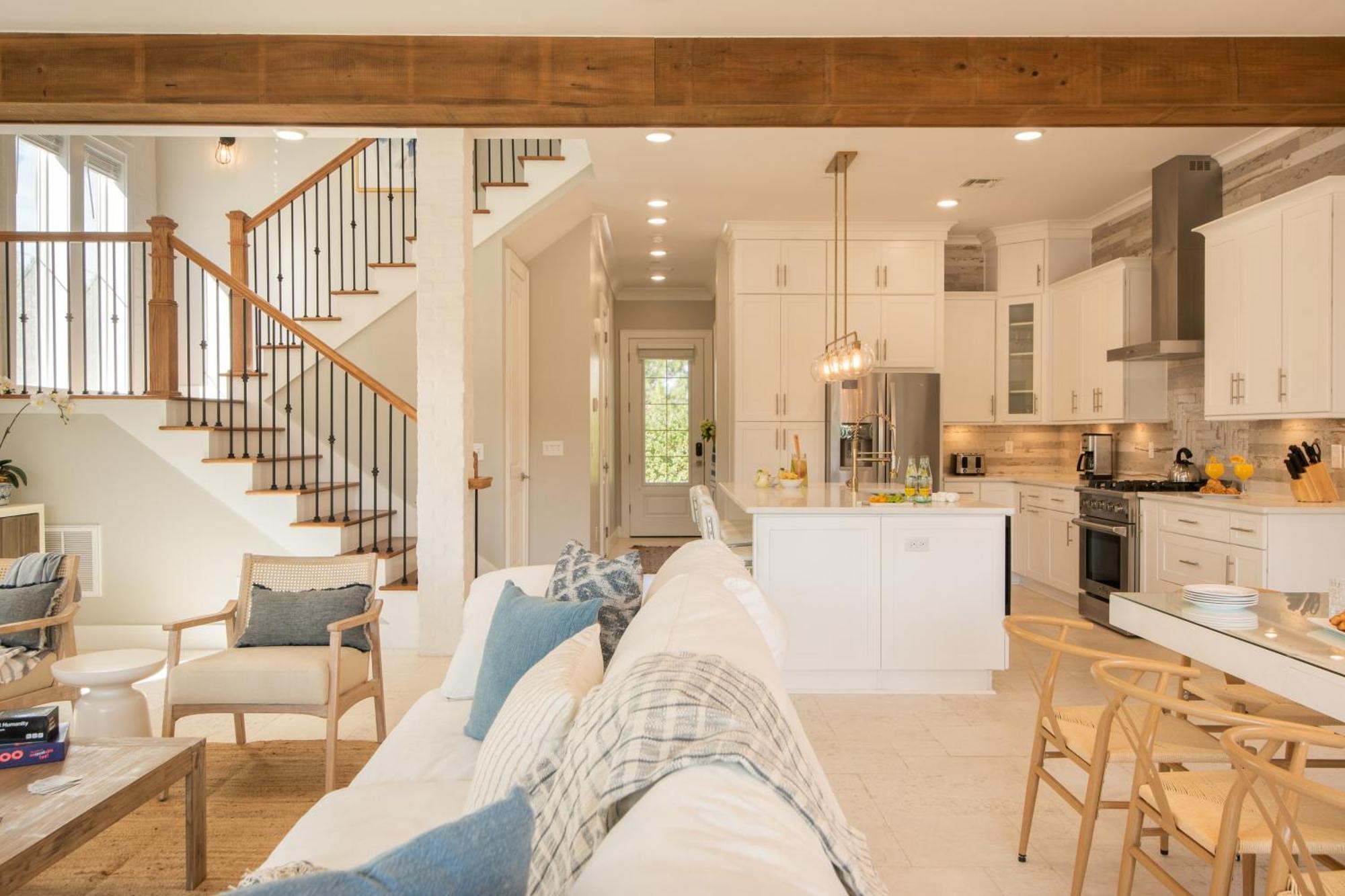 Edgewater By Avantstay Gorgeous Character Lakefront Home W Private Dock Ντέστιν Εξωτερικό φωτογραφία