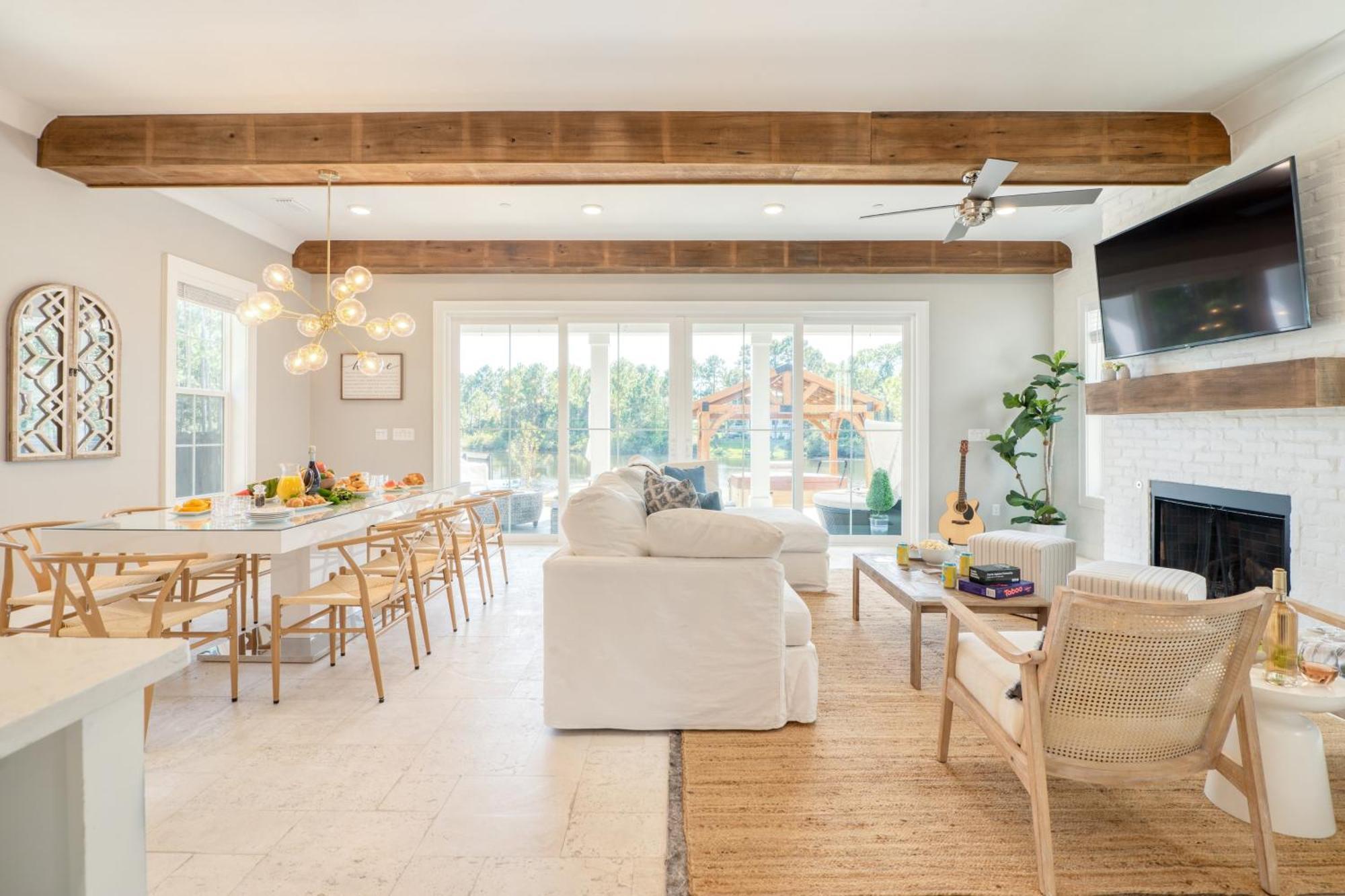 Edgewater By Avantstay Gorgeous Character Lakefront Home W Private Dock Ντέστιν Εξωτερικό φωτογραφία
