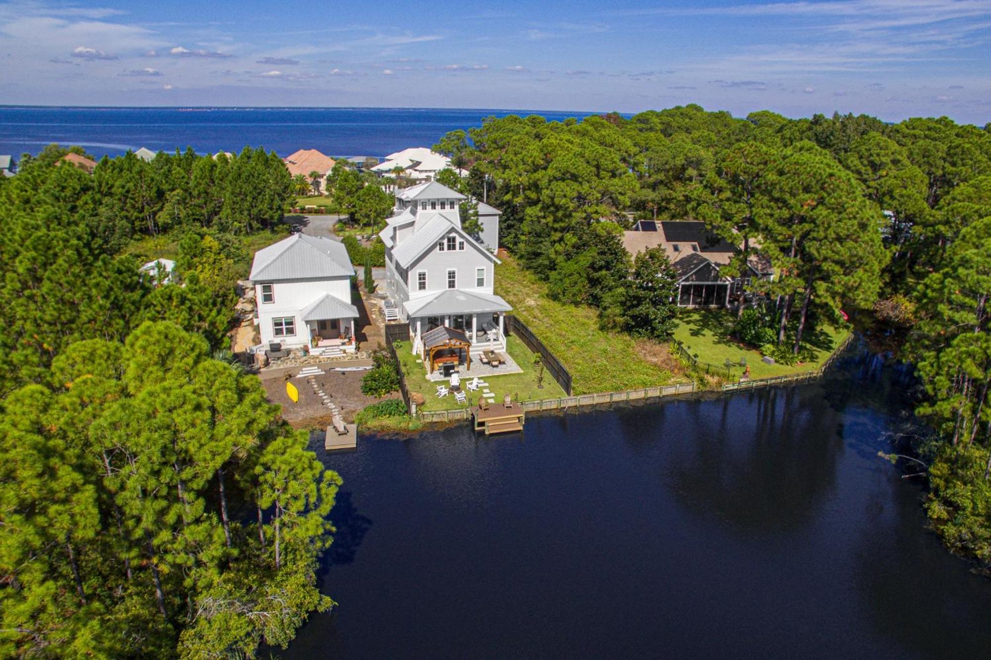 Edgewater By Avantstay Gorgeous Character Lakefront Home W Private Dock Ντέστιν Εξωτερικό φωτογραφία